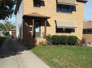 2436 Grovewood Ave, Parma, OH 44134