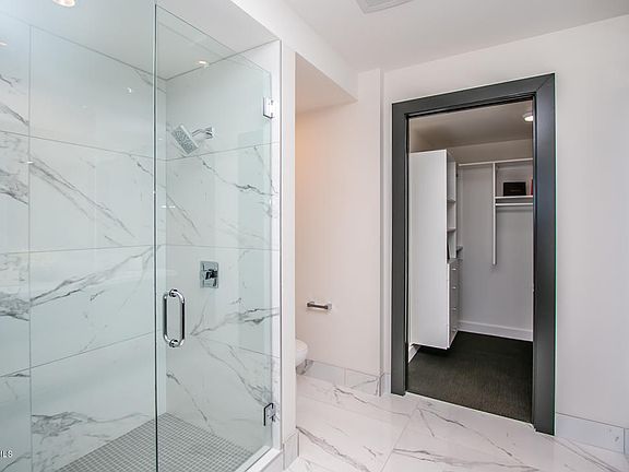 5th image of 4422 N 75th St