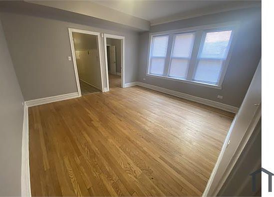 5th image of 8000 S Evans Ave APT 2