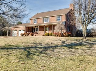 2718 Critz Ln, Thompsons Station, TN 37179