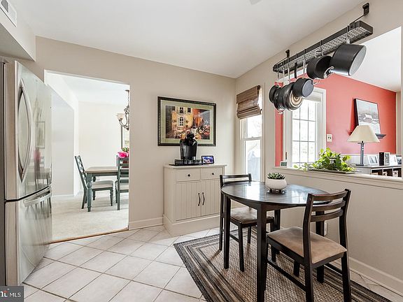 5th image of 1649 Exeter Cir
