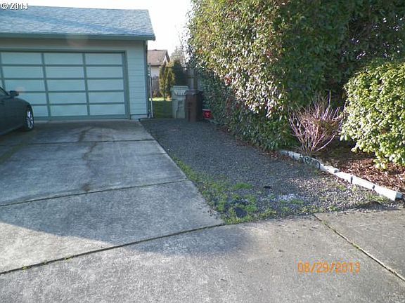 2nd image of 2445 SE 54th Ct