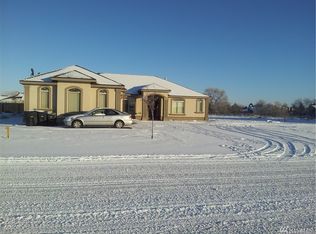 517 Sand Dunes Rd, Moses Lake, WA 98837