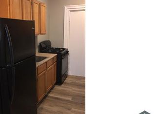 1023 W Garfield Blvd, Chicago, IL 60621