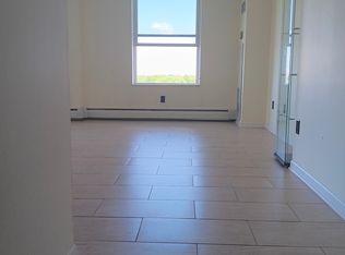 1425 W 28th St APT 620, Minneapolis, MN 55408