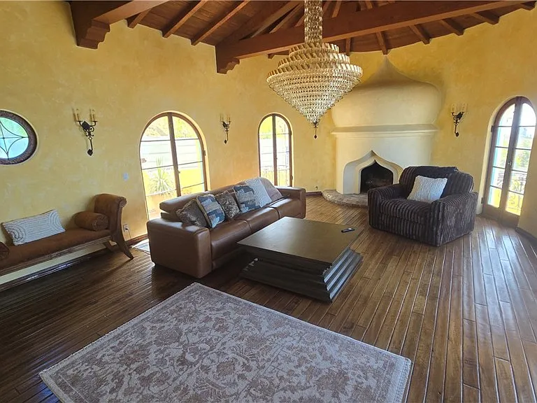 17501 Castellammare Dr — Photo 3