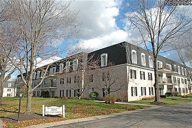 3rd image of 2021 King James Pkwy APT 210