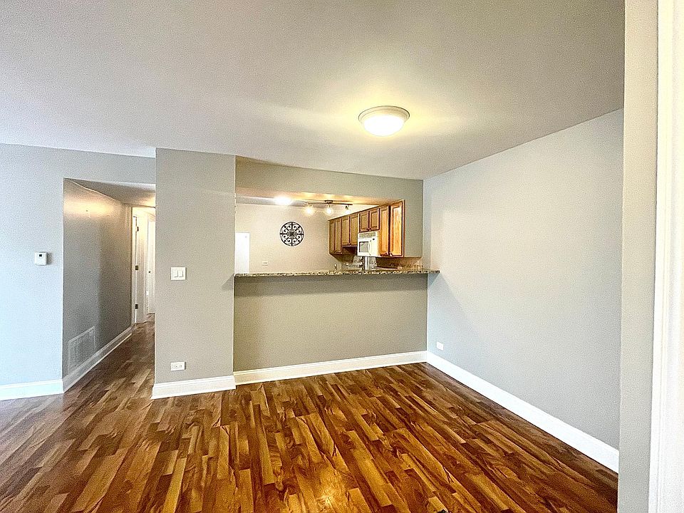 1st image of 4406 Euclid Ave APT 1A