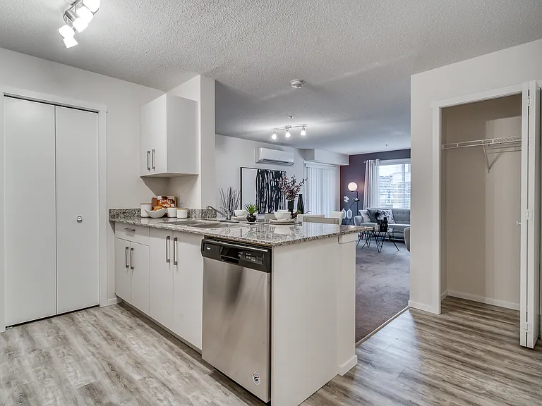 73 Skyview Point Cres NE — Photo 54