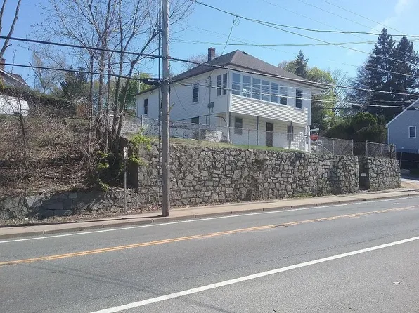 1440 Plainfield Pike, Cranston, RI 02920