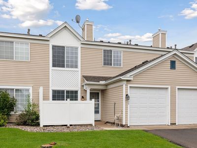 2017 Southcross Dr W APT 703, Burnsville, MN, 55306