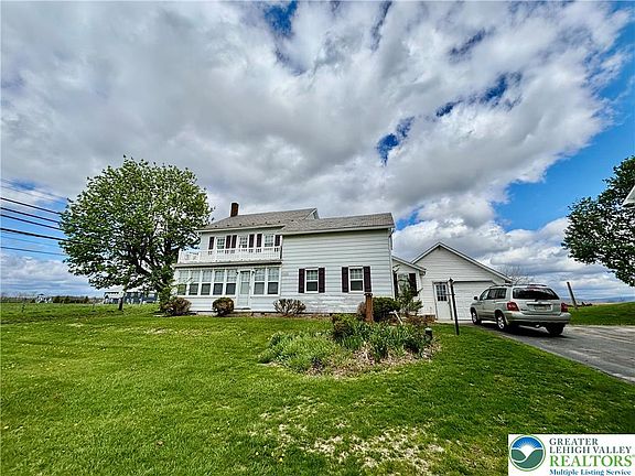 2nd image of 282 Young Rd