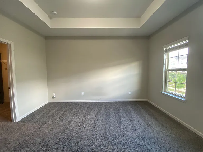9436 Ainslie Downs St — Photo 38