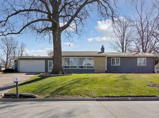 1200 North Ave, Tipton, IA 52772