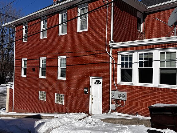 2nd image of 817 Charles St #1