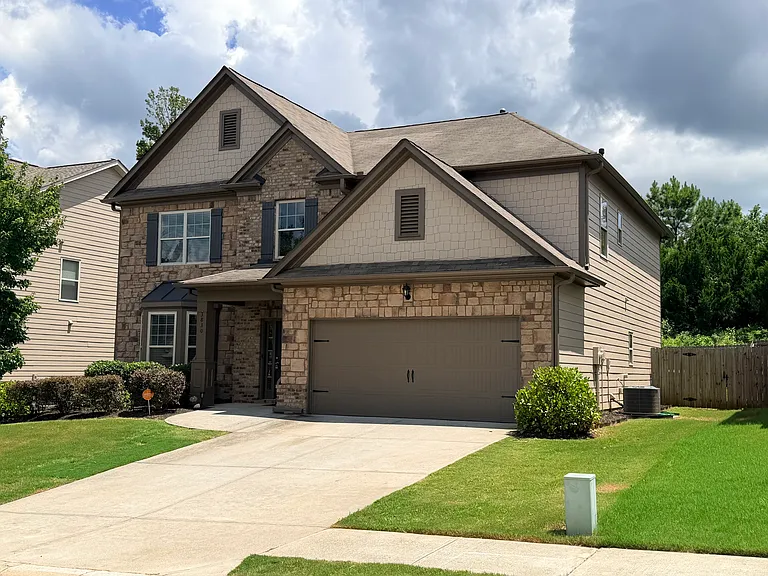 3830 Cordova Ln — Photo 1