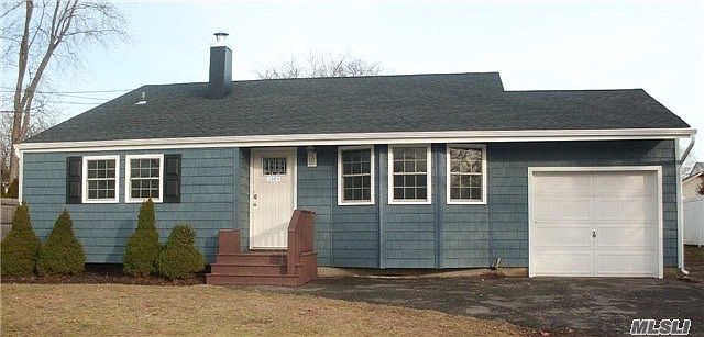 1st image of 3009 Acorn Ave