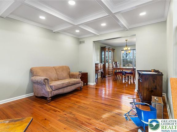3rd image of 2187 Hannahs Ln