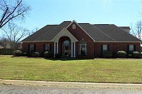 1st image of 112 White Columns Dr