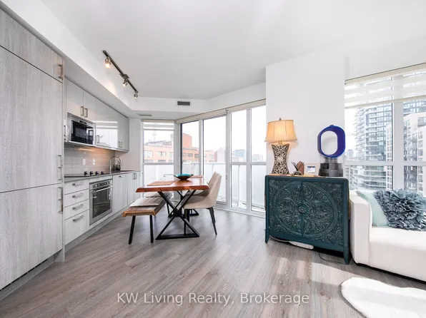 77 Mutual St, Toronto, ON