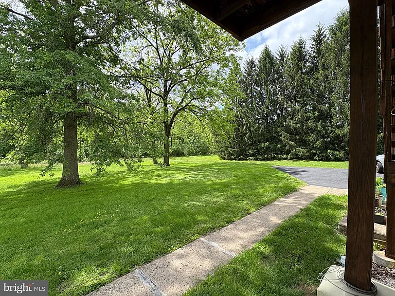 56 Pineside Dr #5B — Photo 13