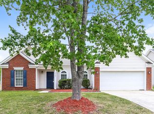 6123 Goldenfield Dr, Charlotte, NC 28269
