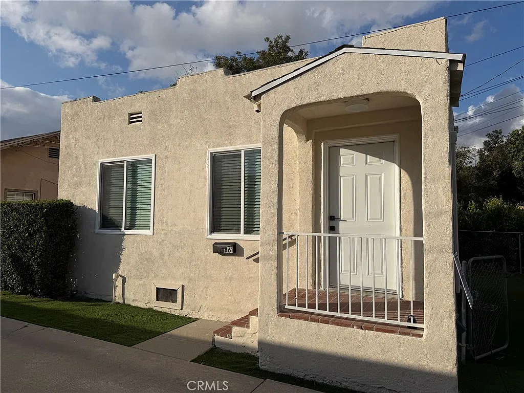1 bed, 414 sqft, $2,500 — Photo 1