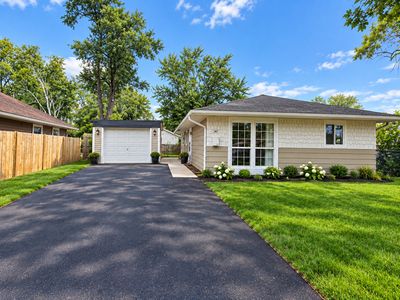 147 Birch St, Carpentersville, IL, 60110