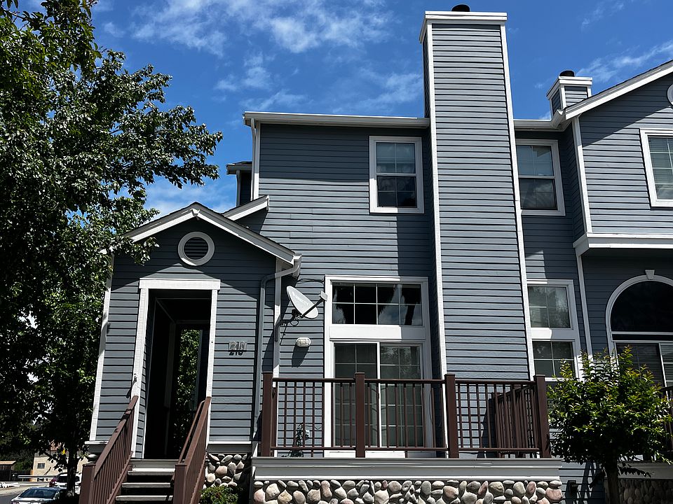 1st image of 210 E East St