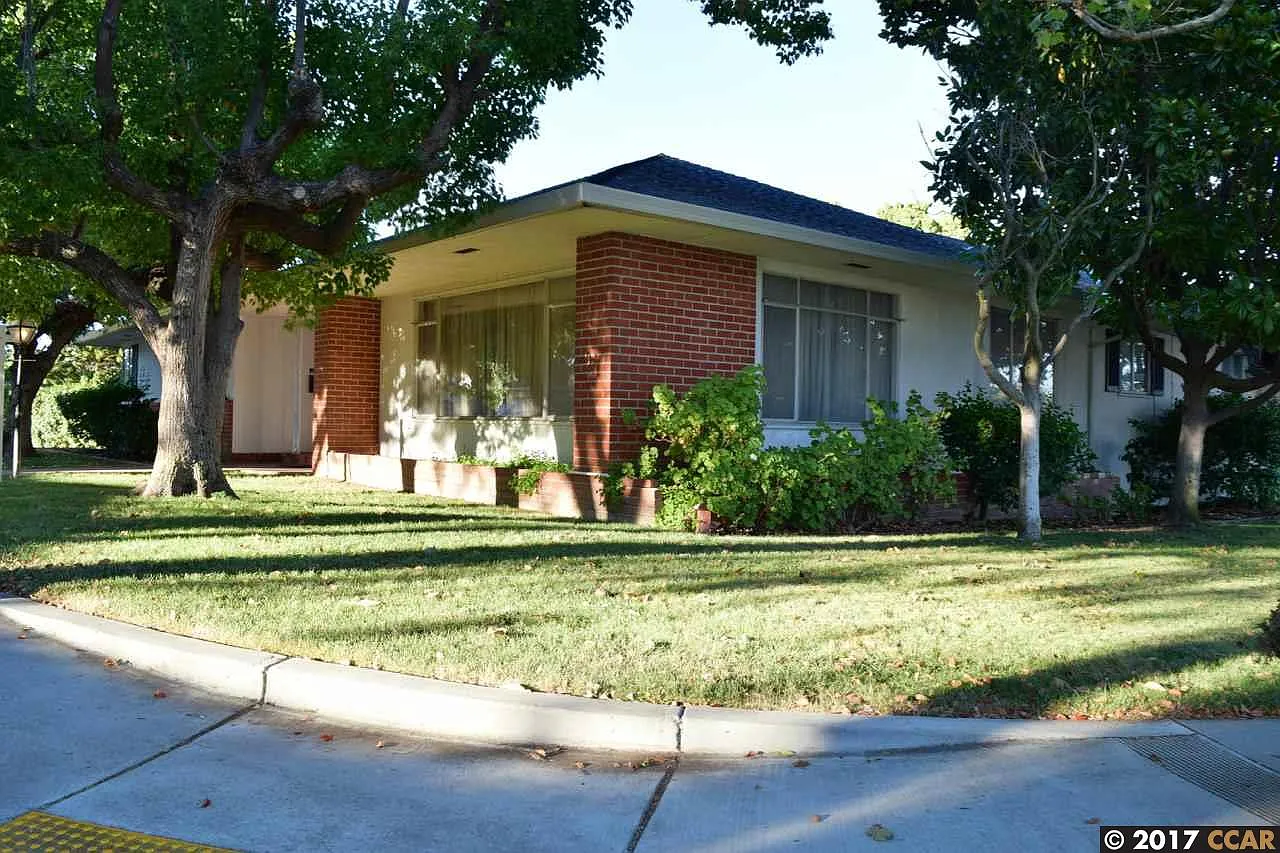 311 Seeno St photo 1