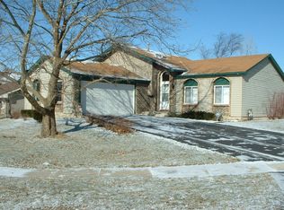 1202 Surrey Ln, University Park, IL 60484