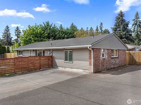 2nd image of 10018 NE 76th Street