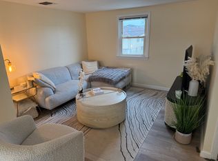 732 2nd St #2, Secaucus, NJ 07094