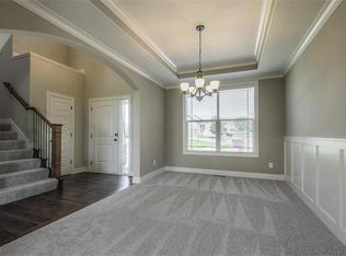 28301 W 162nd Ter, Gardner, KS 66030