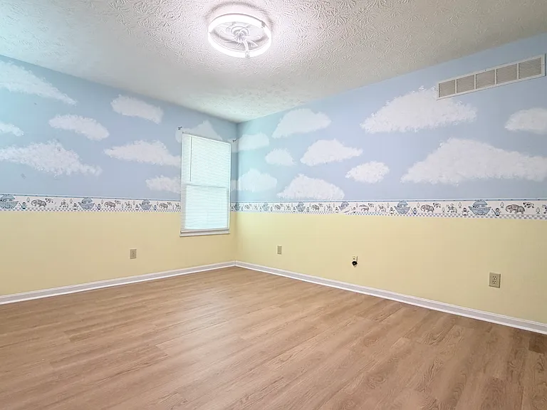 6112 Tarn Cir — Photo 36