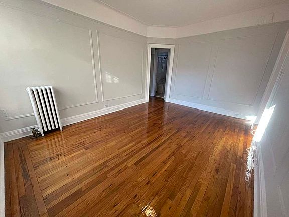 5th image of 32-38 30th St #3C