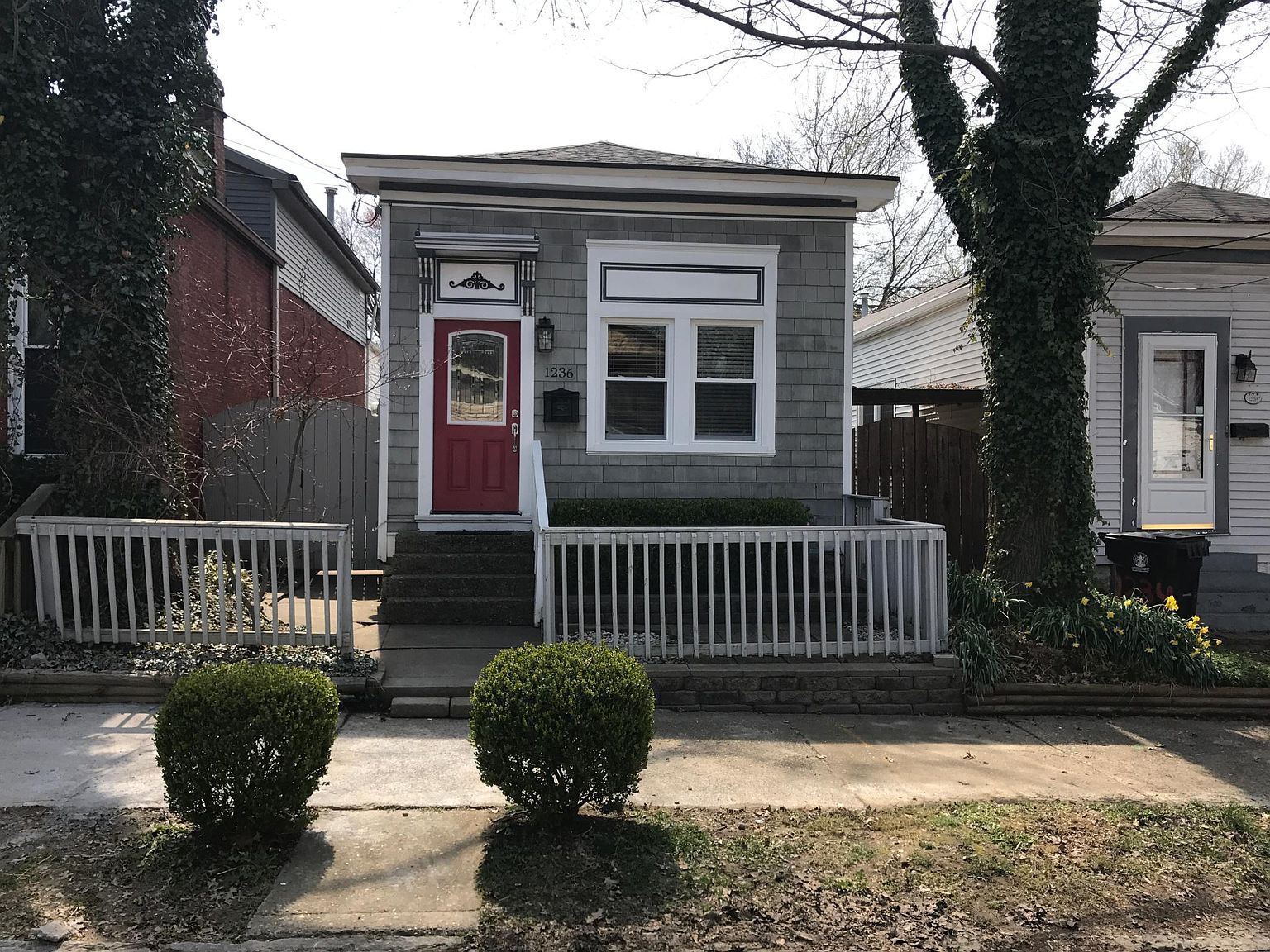 1236 Hull St, Louisville, KY 40204 Zillow