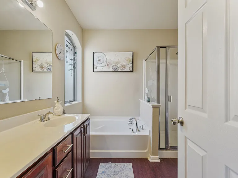 1000 Imperial St — Photo 10