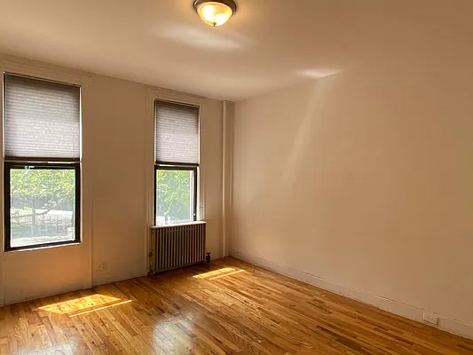 Rented by TheRealEstateCompany.com LLC | media 22