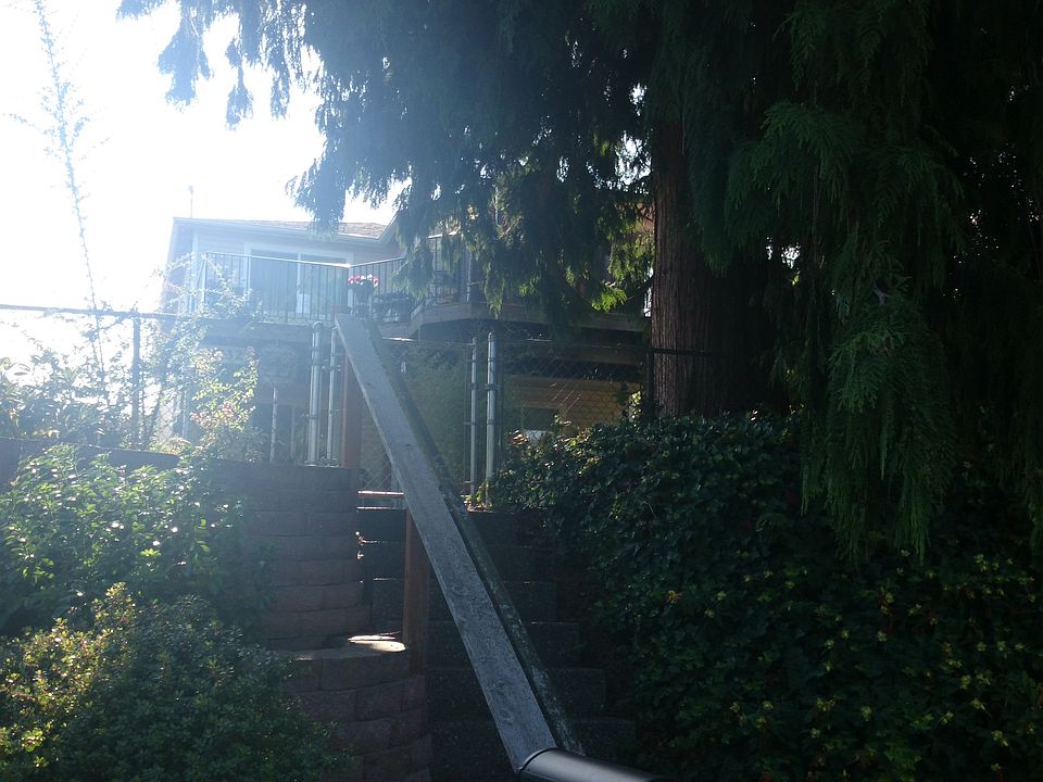 1st image of 9732 1st Ave NW