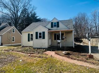 3792 Clague Rd, North Olmsted, OH 44070