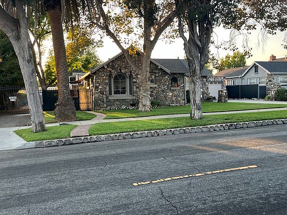 2nd image of 1155 N Campus Ave
