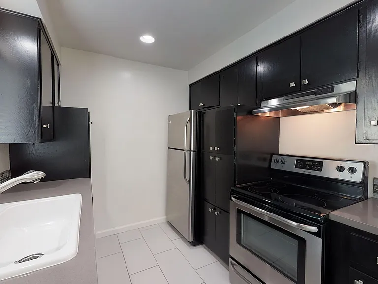 The Parker | Renovated 1 & 2 Bedroom Apartments in North Park — Photo 16