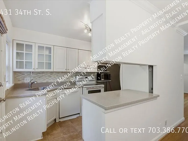 4431 34th St S — Photo 4