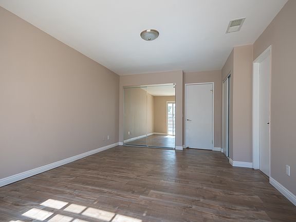 3rd image of 25700 Vespucci Ave