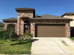 609 Ovenbird Thicket Dr, Laredo, TX 78045