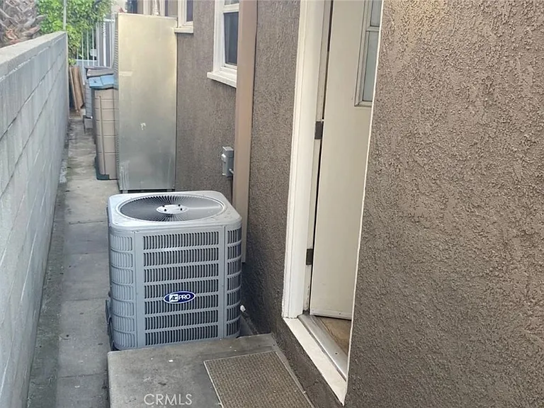 545 E Palmer Ave #C — Photo 8