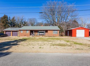 3430 E Crystal St, Wichita, KS 67216