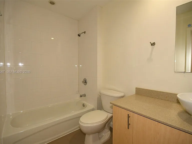 2780 SW 33rd Ave — Photo 14
