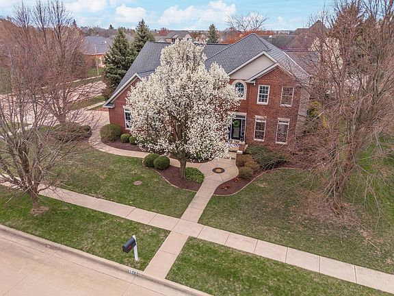 3rd image of 3513 Armstrong Dr